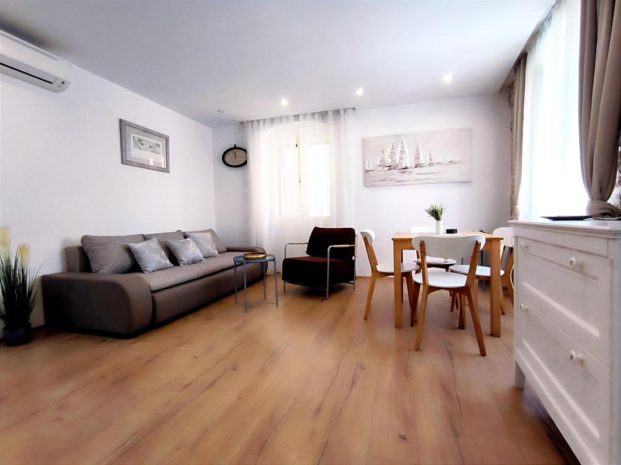 Rialto Luxury Apartment ชิเบนิก ภายนอก รูปภาพ