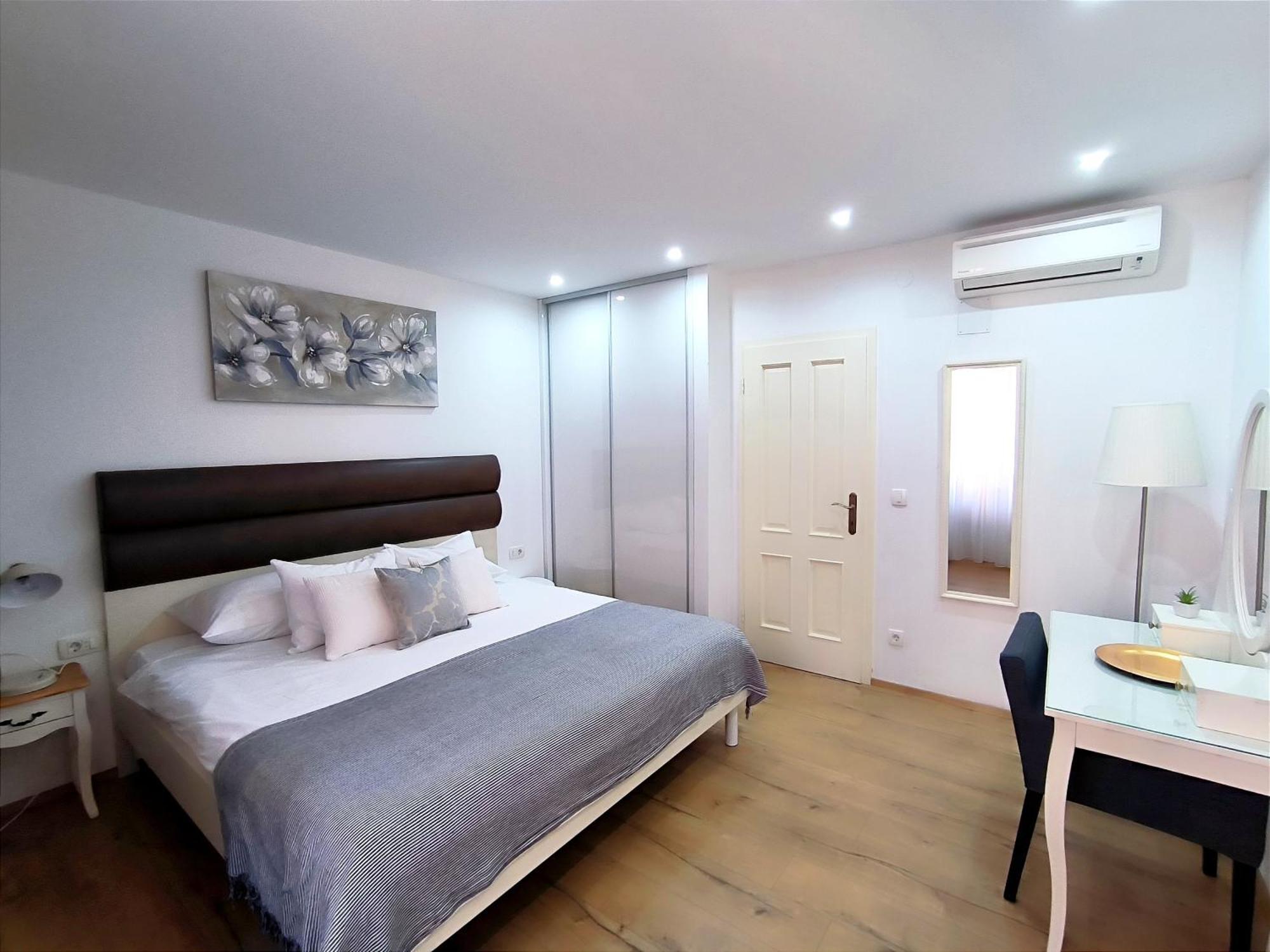 Rialto Luxury Apartment ชิเบนิก ภายนอก รูปภาพ